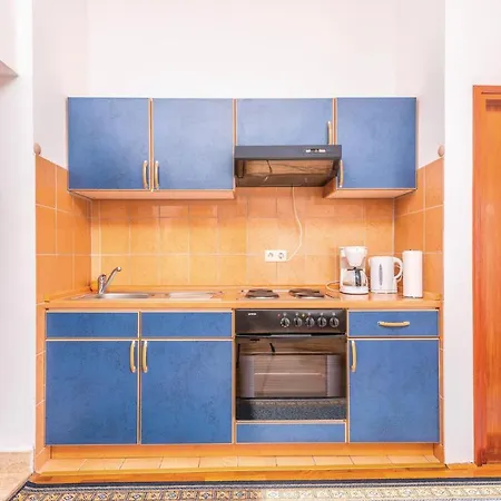 Lovely In With Kitchen Apartman Jurandvor
